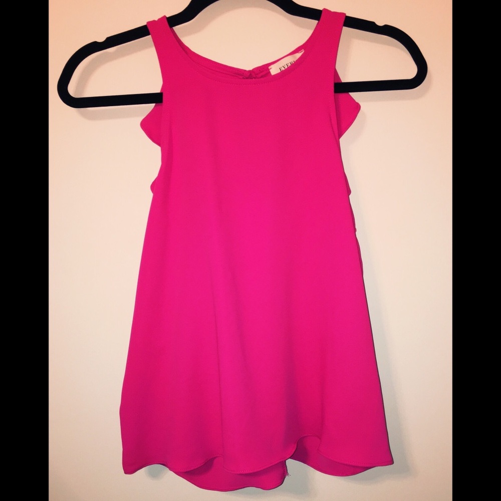beautiful pink tank top